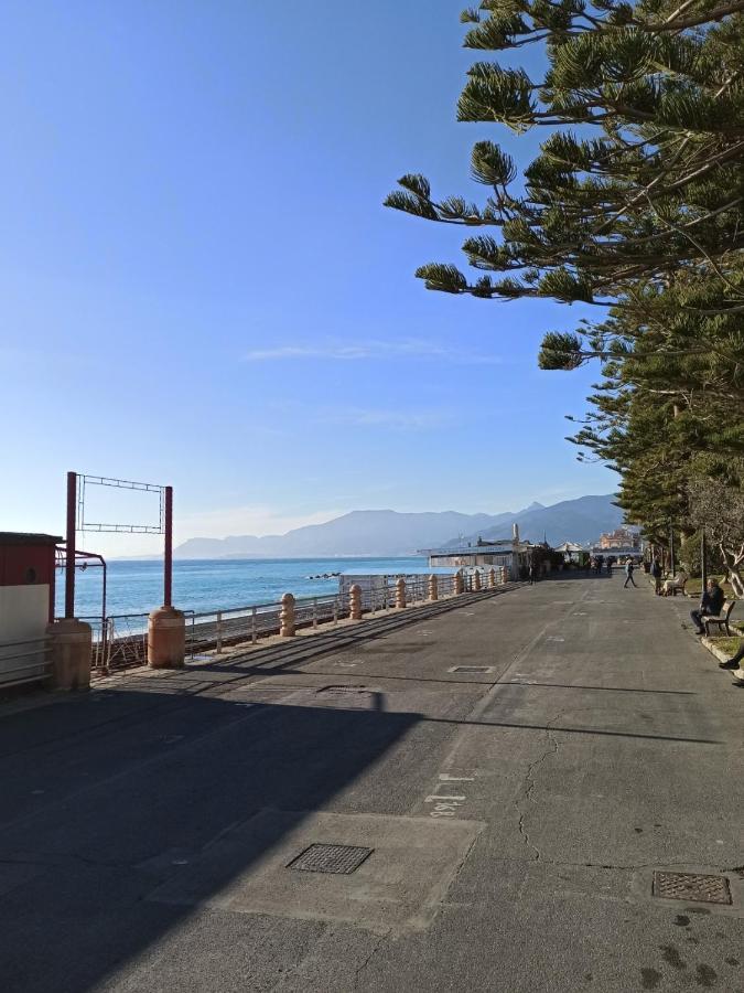 Casa Odello Suite And The Sea Bordighera Exterior photo